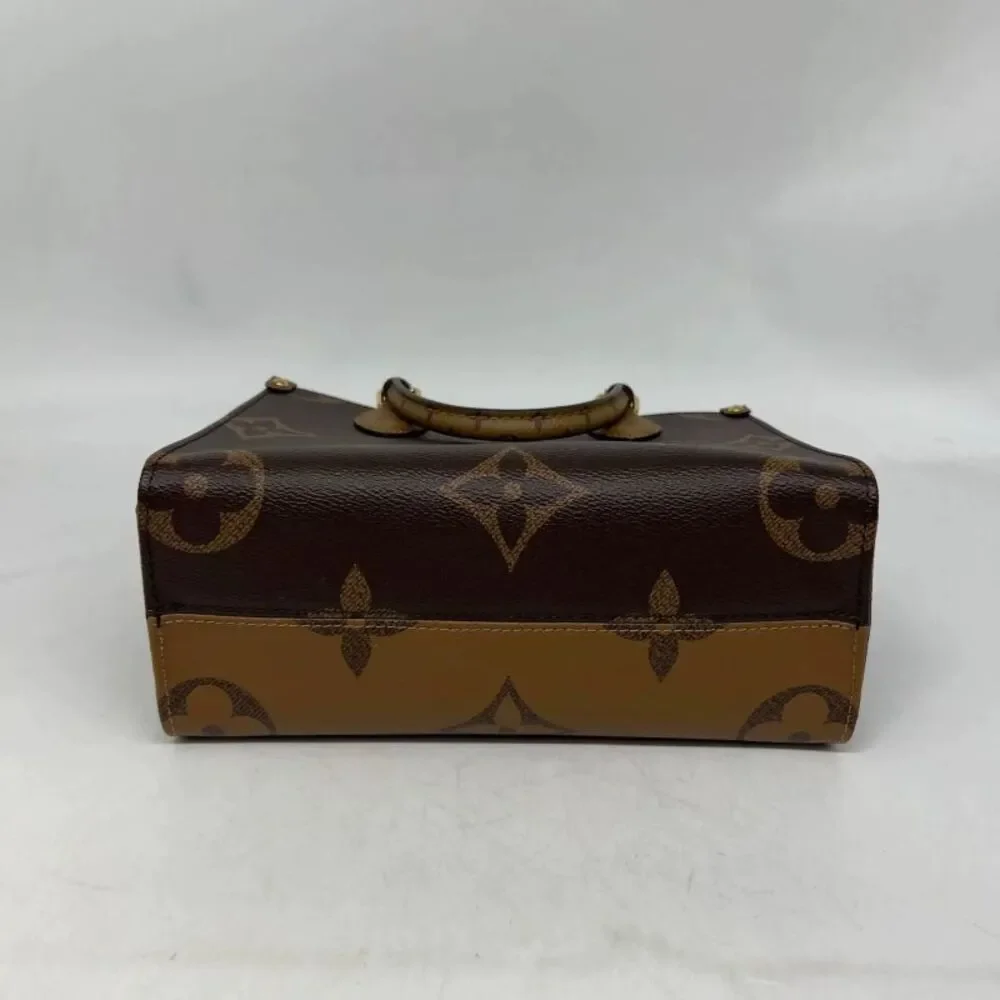 Louis Vuitton Women Pre-Loved Bag Brand New Condition